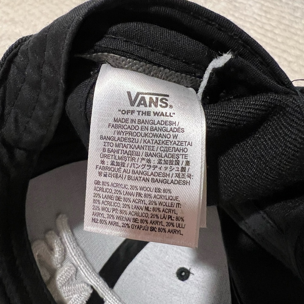 Vans Black SnapBack Hat - Picture 4 of 4